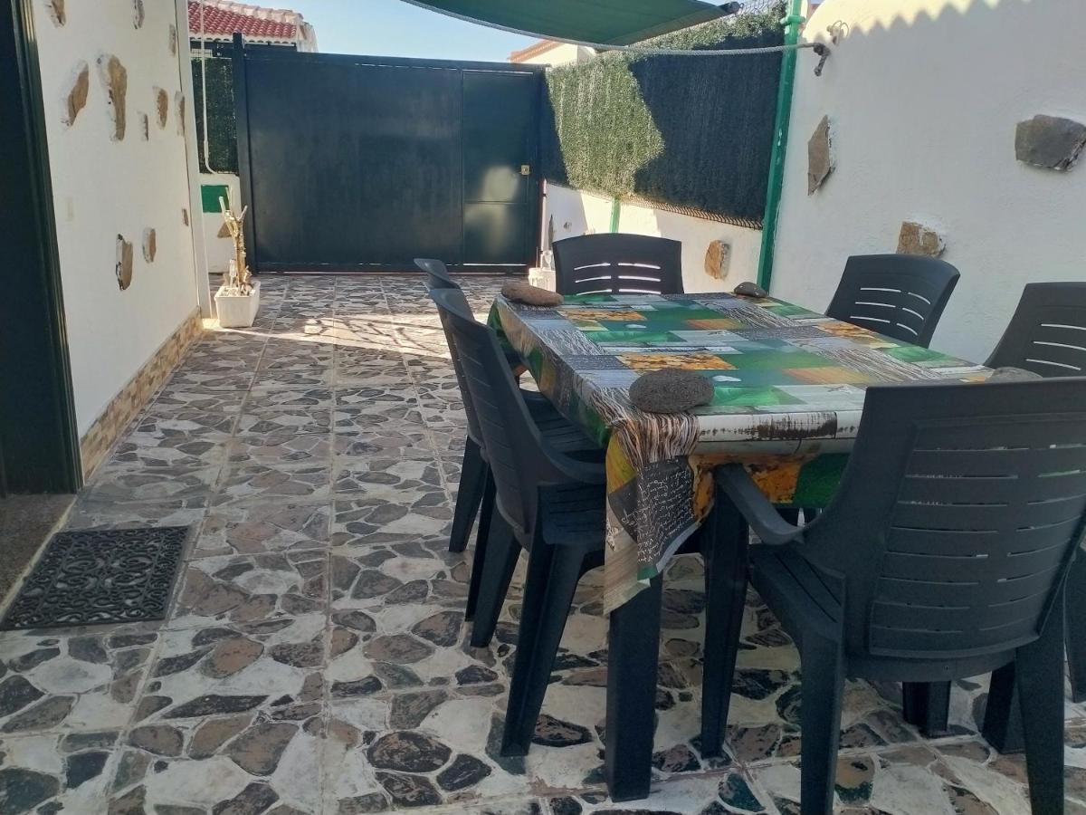 Villa Feliz Abades  Esterno foto
