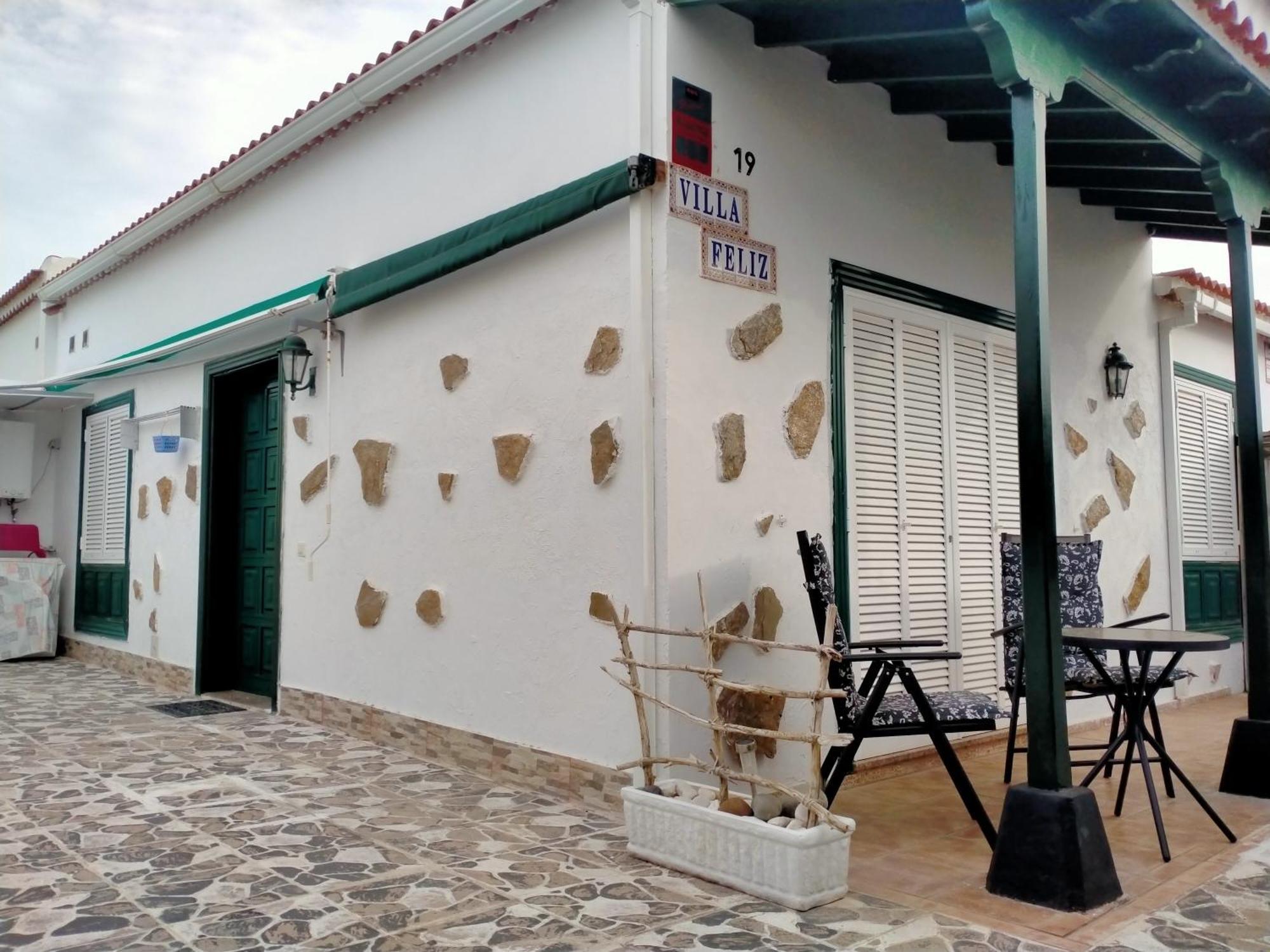Villa Feliz Abades  Esterno foto